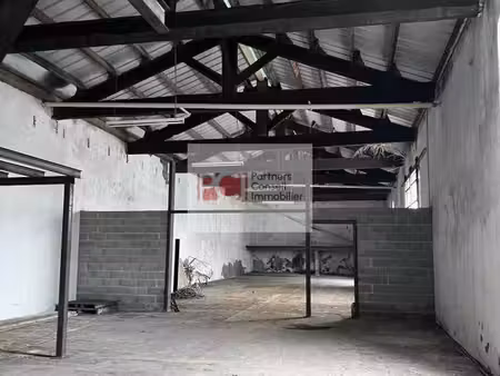 vente local d’activités nîmes 30900 313m²