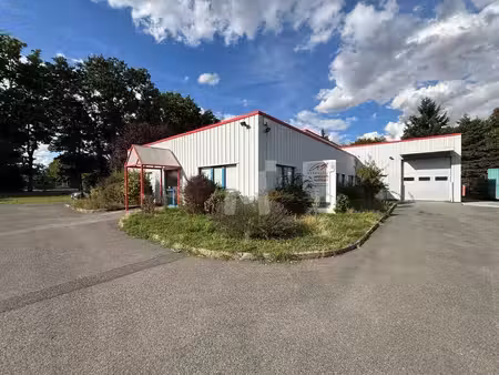 vente local d’activités cheptainville 91630 1625m²