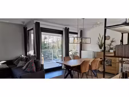 app deux chambres avec garage et terrasse près de la gare