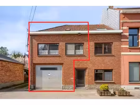 appartement entièrement à rénover avec entrepôt à hoeilaart