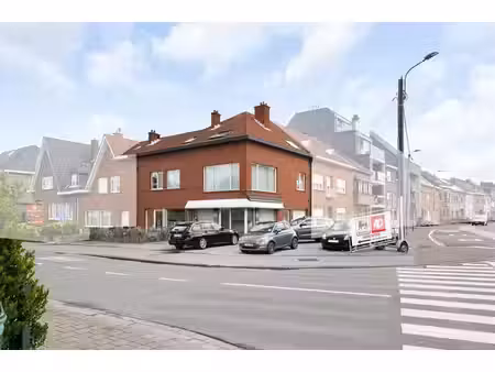 immeuble de rapport 3 appartements  rendement 4% possible
