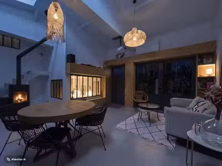 a vendre maison de ville "esprit loft" avec cour privative