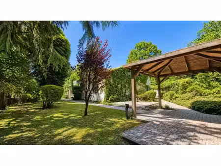 jolie villa 6 ch  10a + annexe louee  proche du lac de genva
