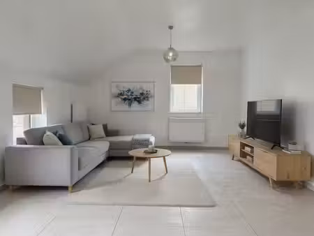 appartement 2 chambres avec balcon et parking
