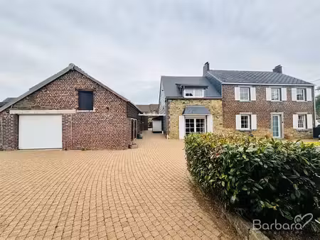 maison avec jardin et dépendances
