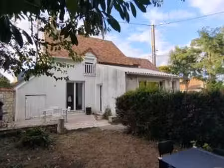vente maison à binas (41240) : à vendre / 97m² binas