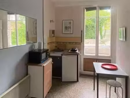 location appartement t1 meublé au havre (76600) : à louer t1 meublé / 17m² le havre