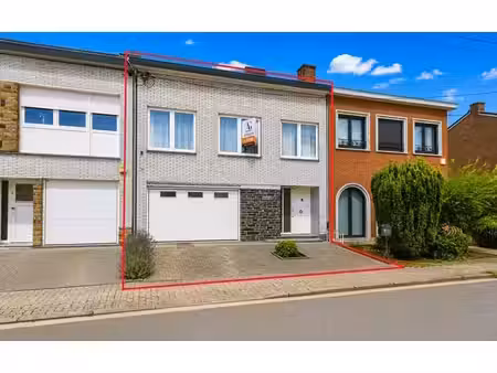 spacieuse maison de ± 264 m² avec terrasse et jardin