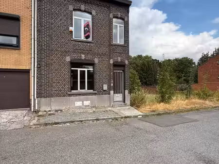 maison 3 façades avec jardin et grand potentiel