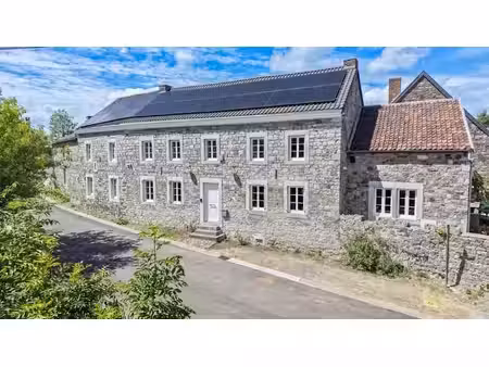baisse de prix! ferme avec dépendances - 5400m² de terrain!