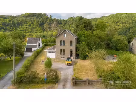 charmante maison - 4 chambres - grand jardin 1200m2 - garage