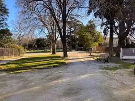 location appartement t1 à aix-en-provence (13080) : à louer t1 / 24m² aix-en-provence