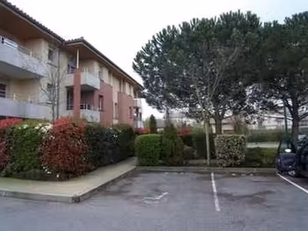 location appartement 2 pièces à toulouse (31000) : à louer 2 pièces / 44m² toulouse