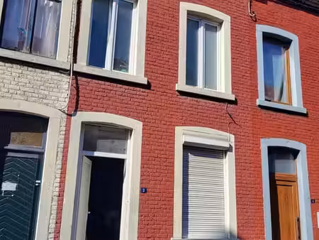 charmante maison à saint-nicolas