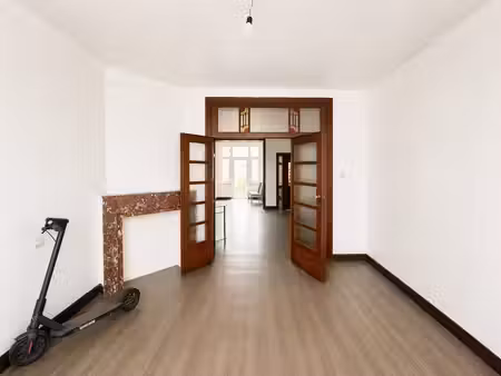 appartement 1 ch. avec grande terasse au rez-de-chaussée