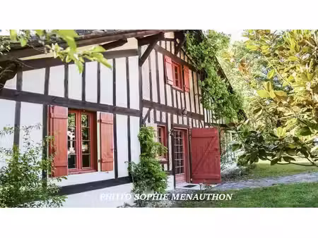propriété à vendre à léon