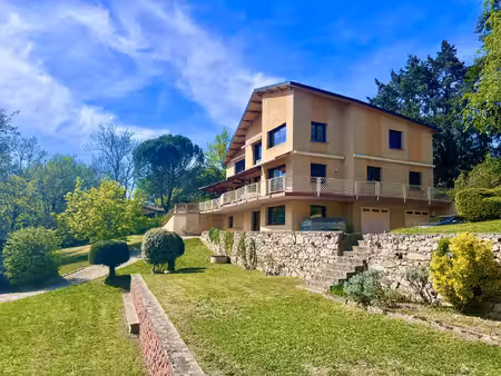 maison de luxe à vendre à riorges