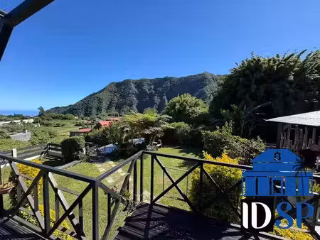 vente maison 4 pièces 118 m² à la possession (97419)  249 000 €
