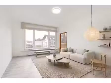 appartement rénové au centre de boom