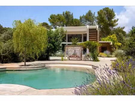 villa de luxe à vendre à roquefort-la-bédoule