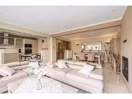 appartement 2 chambres idéalement situé à erembodegem