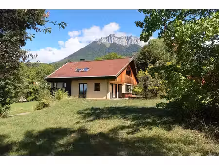 maison de luxe à vendre à menthon-saint-bernard