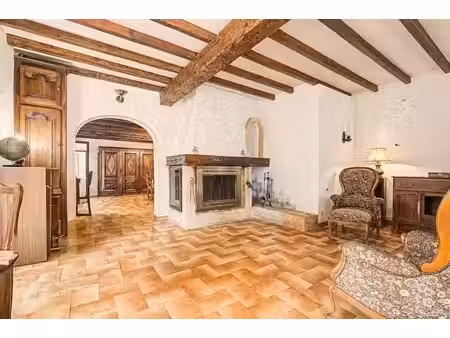vente maison 10 pièces 171 m² à arles (13200)  396 000 €