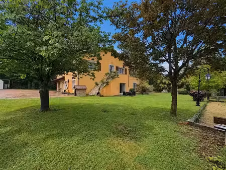 vente maison 7 pièces 280 m² à frontenas (69620)  419 000 €