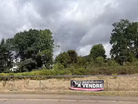 terrain constructible situé à creutzwald 57150