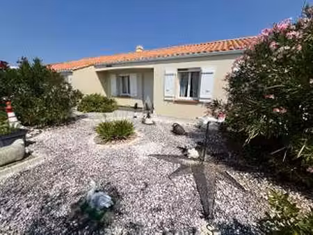 vente maison à longeville-sur-mer (85560) : à vendre / 74m² longeville-sur-mer