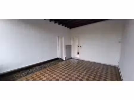 le titre - a louer maison avec garage - 3 pièces -009g