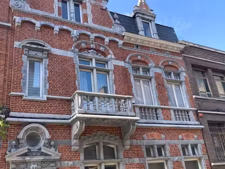 maison de maître à vendre à rue du palais 7 charleroi (vbe61847)