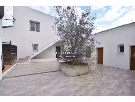 location appartement 2 pièces 32.85 m² à châteauneuf-le-rouge (13790)  673 €