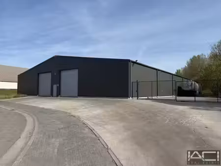 hall de 1500m²