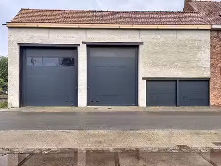 entrepôt (env. 415 m²) à louer à zulte