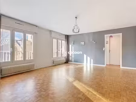 vente appartement 2 pièces 55 m² à lyon 7ème (69007)  239 000 €