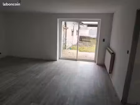 location appartement au rdc - ecleux  cœur du val d'amour