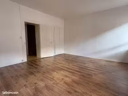 appartement 52 m2 - avec extérieur - moyenmoutier