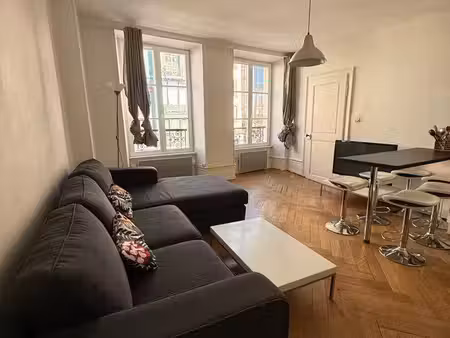 f3 meublé à louer centre ville