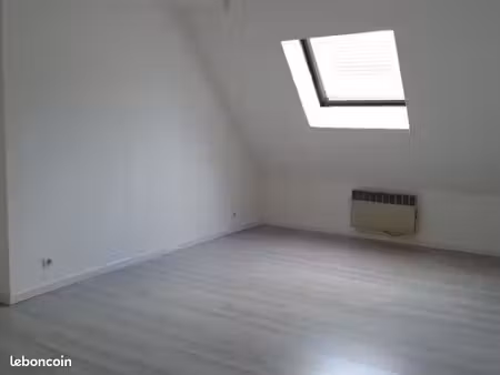 beau f2 au centre du chateau thierry