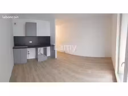 appartement 1 pièce 25 m²