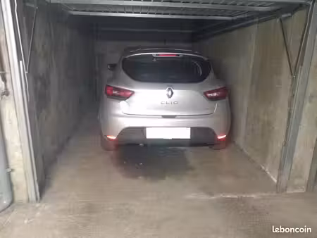 garage box fermé 12 m2 centre-ville  jean jaurès