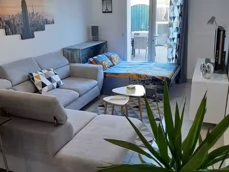 appartement t2 althen 10 min avignon campagne avec extérieur