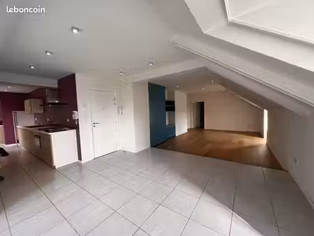 appartement 4 pièces 102 m²