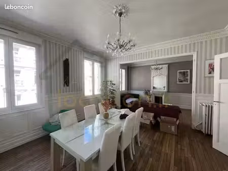 appartement 3 pièces 80 m²