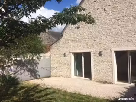 à louer t3 bis à sacy avec jardin