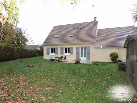 pavillon 7 pièces 125 m²
