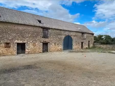 atelier 200 m² à louer - evron - 500 euros par mois