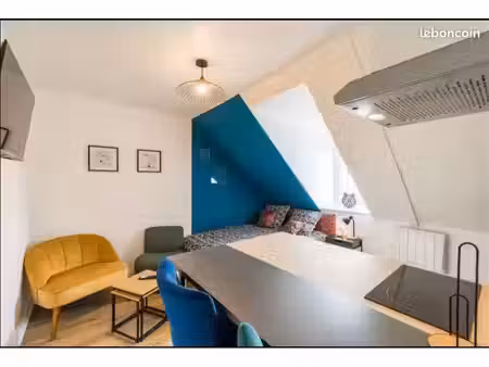 joli studio meublé centre-ville