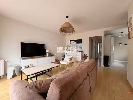 appartement bruz 3 pièce(s) 65 m2 - 2 chambres - garage - renove - gare